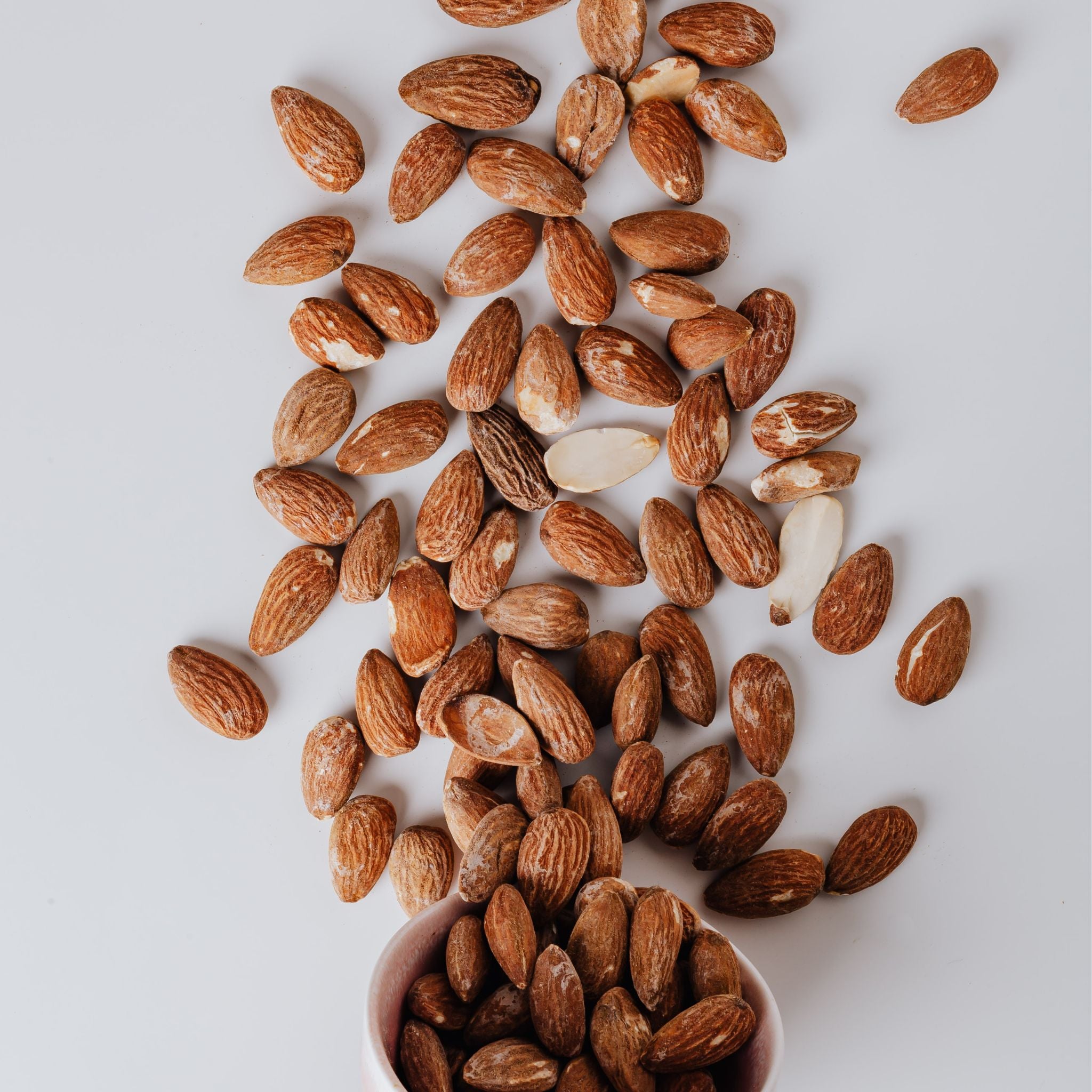 Weigh - Organic Whole Almonds (100g)